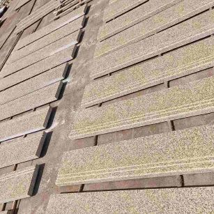 广安 黄金麻花岗岩光面楼梯踏步