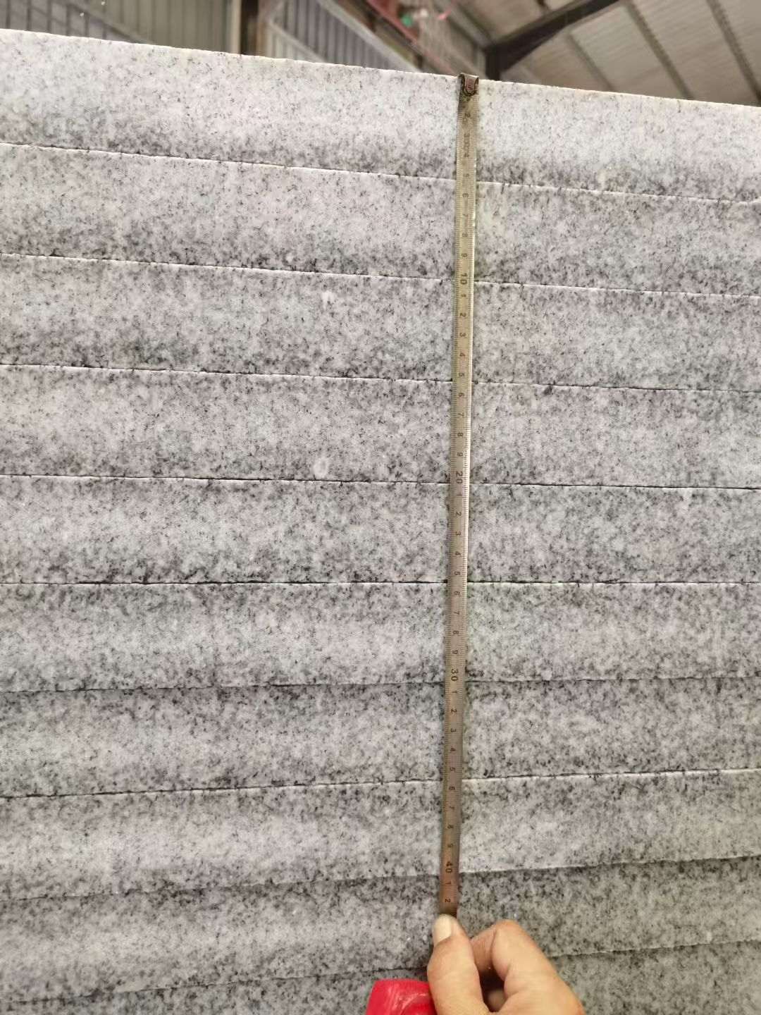 广安 芝麻白火烧成品厚薄均匀，B料价格接近A料质量