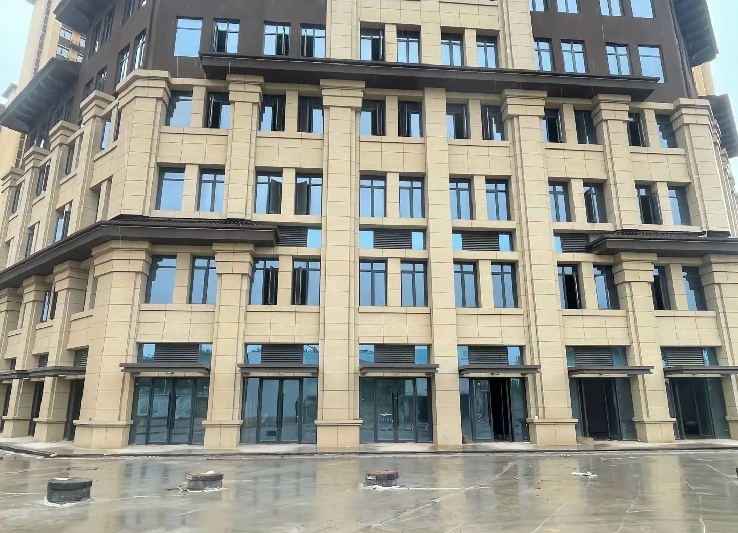 广安 黄金麻花岗岩荔枝面小区外墙干挂