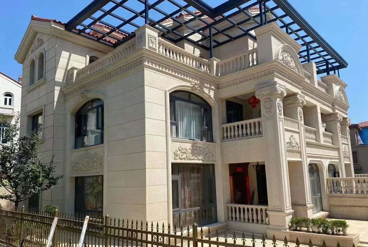 广安 黄金麻花岗岩荔枝面别墅外墙干挂