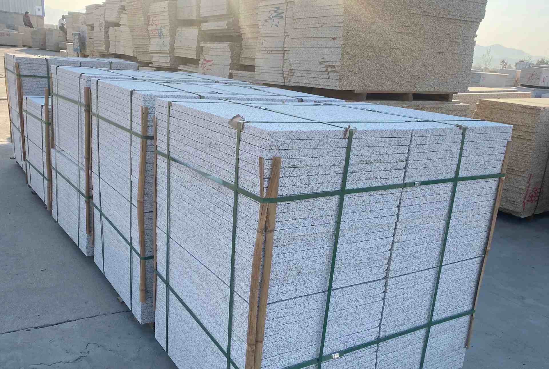 广安 白麻花岗岩荔枝面地铺石