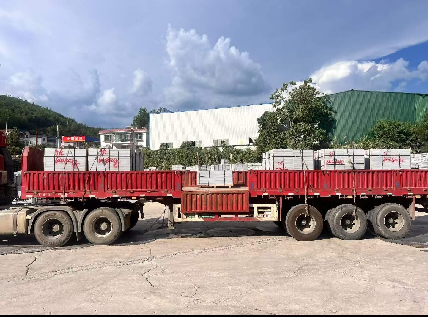 广安 芝麻灰花岗岩地铺石出货日常