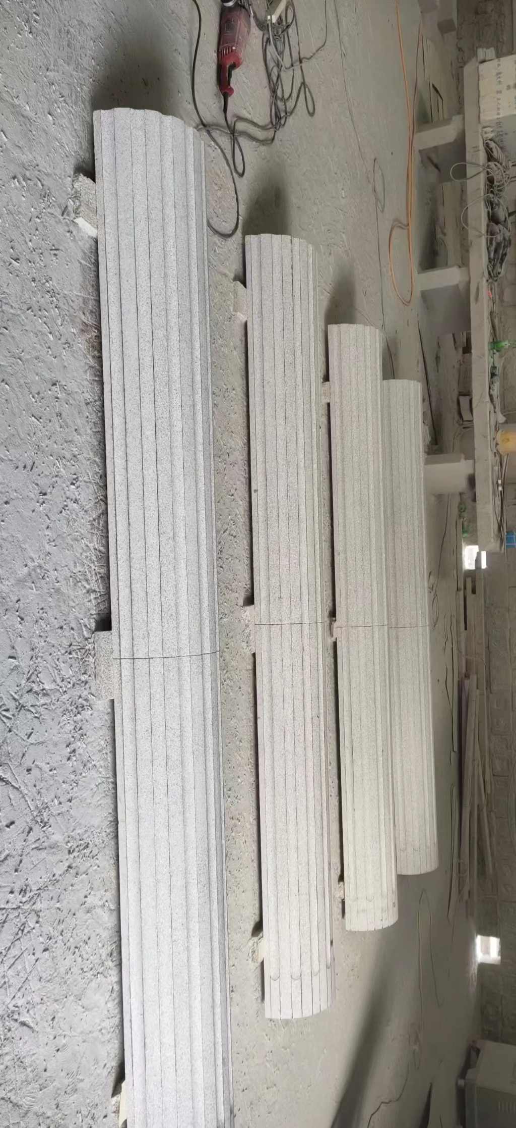 广安 花岗岩厂家带你看白麻花岗岩门楼大柱柱皮