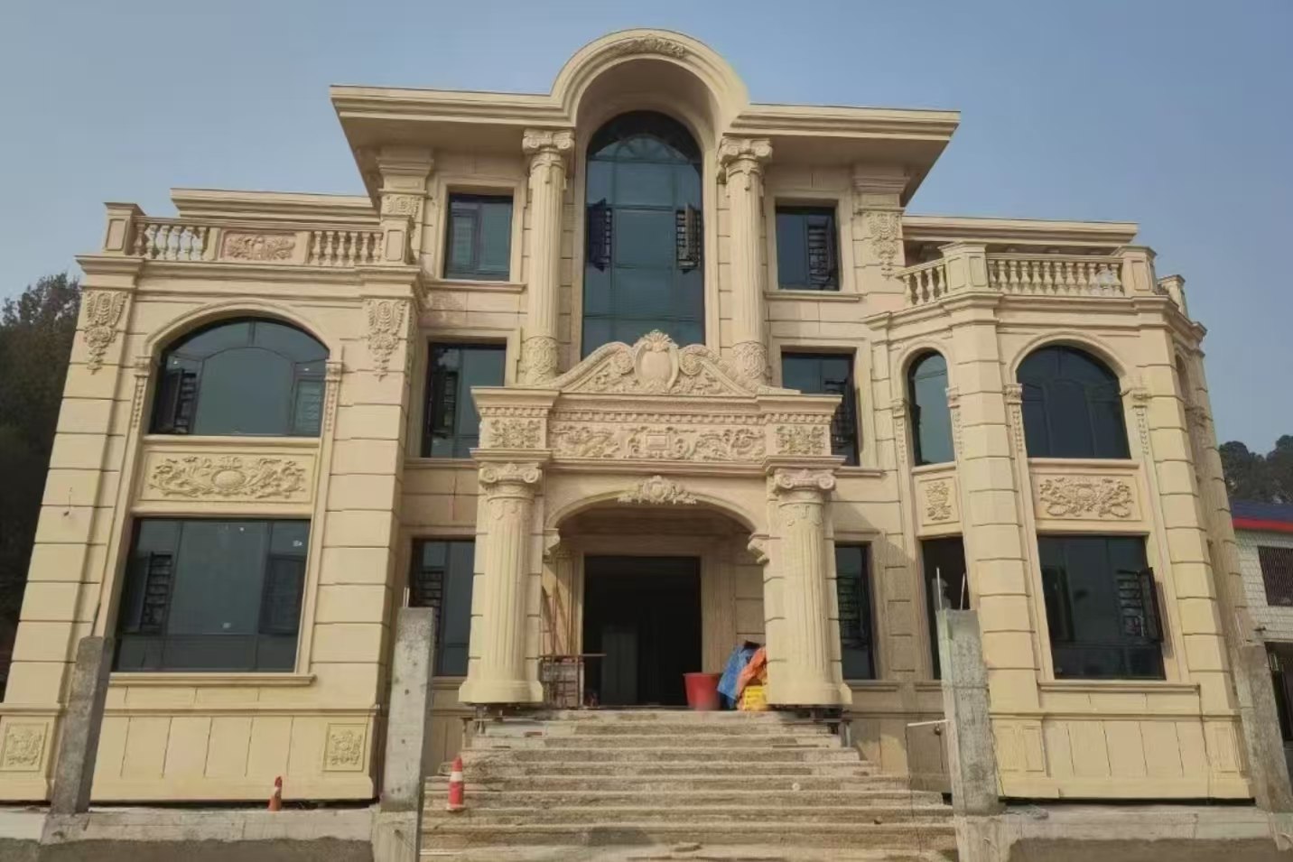 广安 黄金麻花岗岩别墅外墙干挂